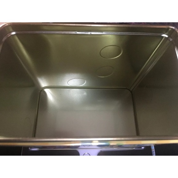 M & M 1996 Limited Edition Collectable Tin - Picture 8 of 8